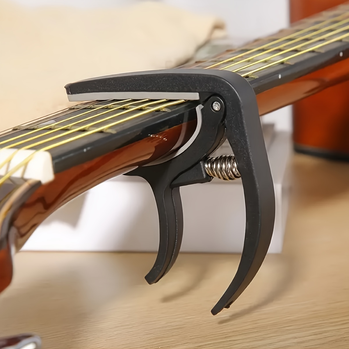 Durable Wooden Guitar Capo Tun - Guitar Capo Clip 评论和价格